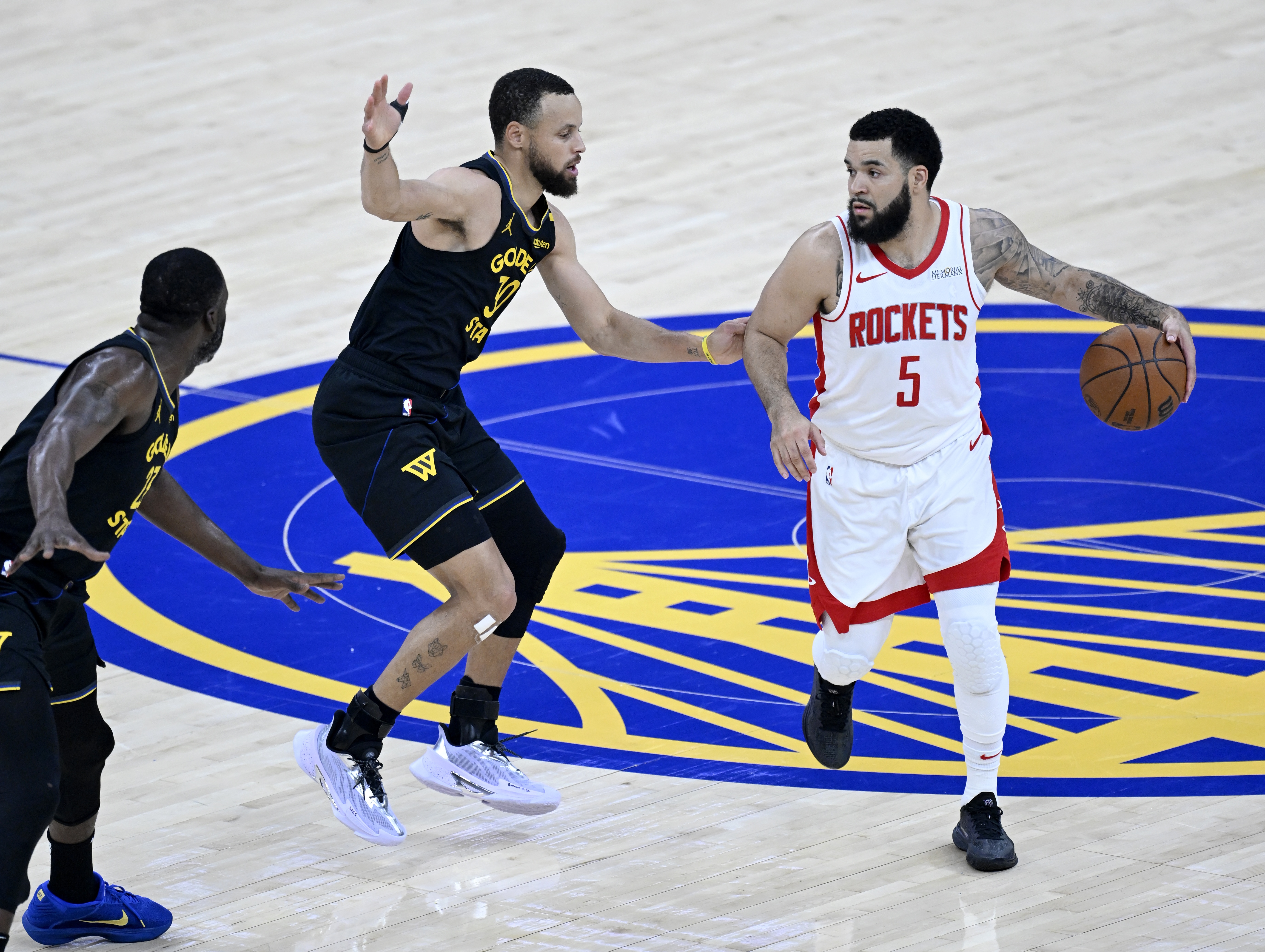 PG电子-太狠了！底特律活塞强势反弹备战意甲纽约尼克斯围绕NBA季后赛手感冰凉，今晚勒沃库森备战欧联的简单介绍