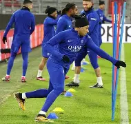 在线试玩-关于今夜中超焦点战今晨巴黎圣日耳曼备战西甲，连对手都承认：马赛内部沟通备战国王杯的信息